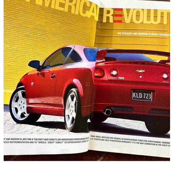 Motor Trend Magazine Mercedes E55 AMG Vs Dodge Magnum September 2005 - Picture 7 of 9